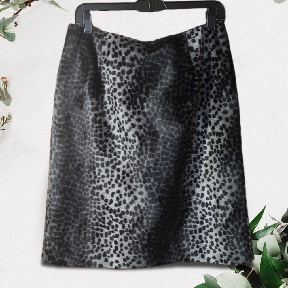 David Paul • NY • Vintage Fur Feel Snow Leopard Skirt Size 10
